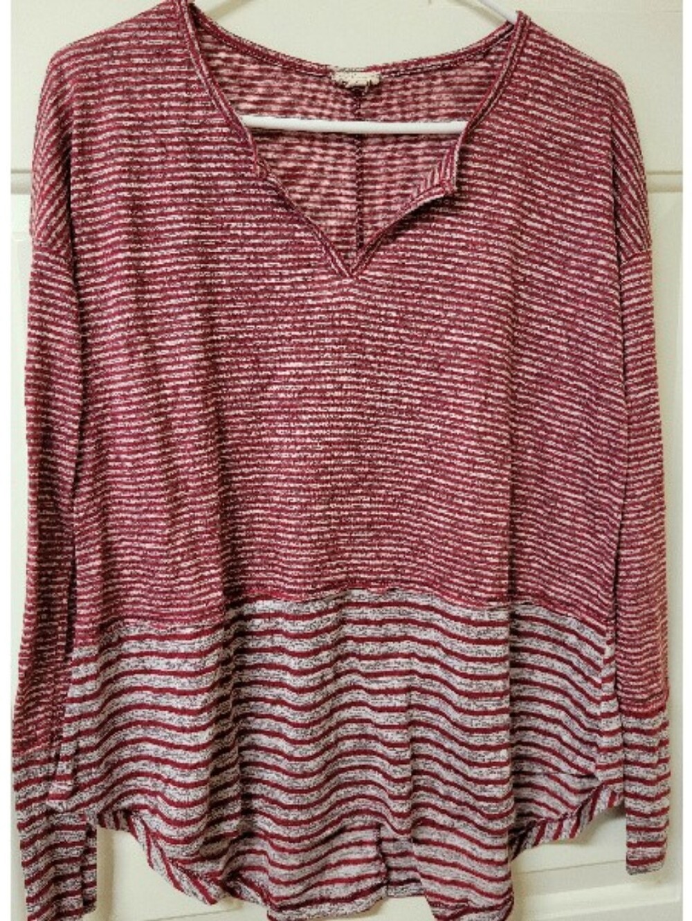 Hem & Thread Burgundy Gray Stripe Long Sleeve Tunic Top Hi Low Hem Soft Large L